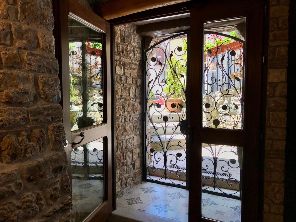 Borgo Manca Suite Sasso di Castalda Εξωτερικό φωτογραφία