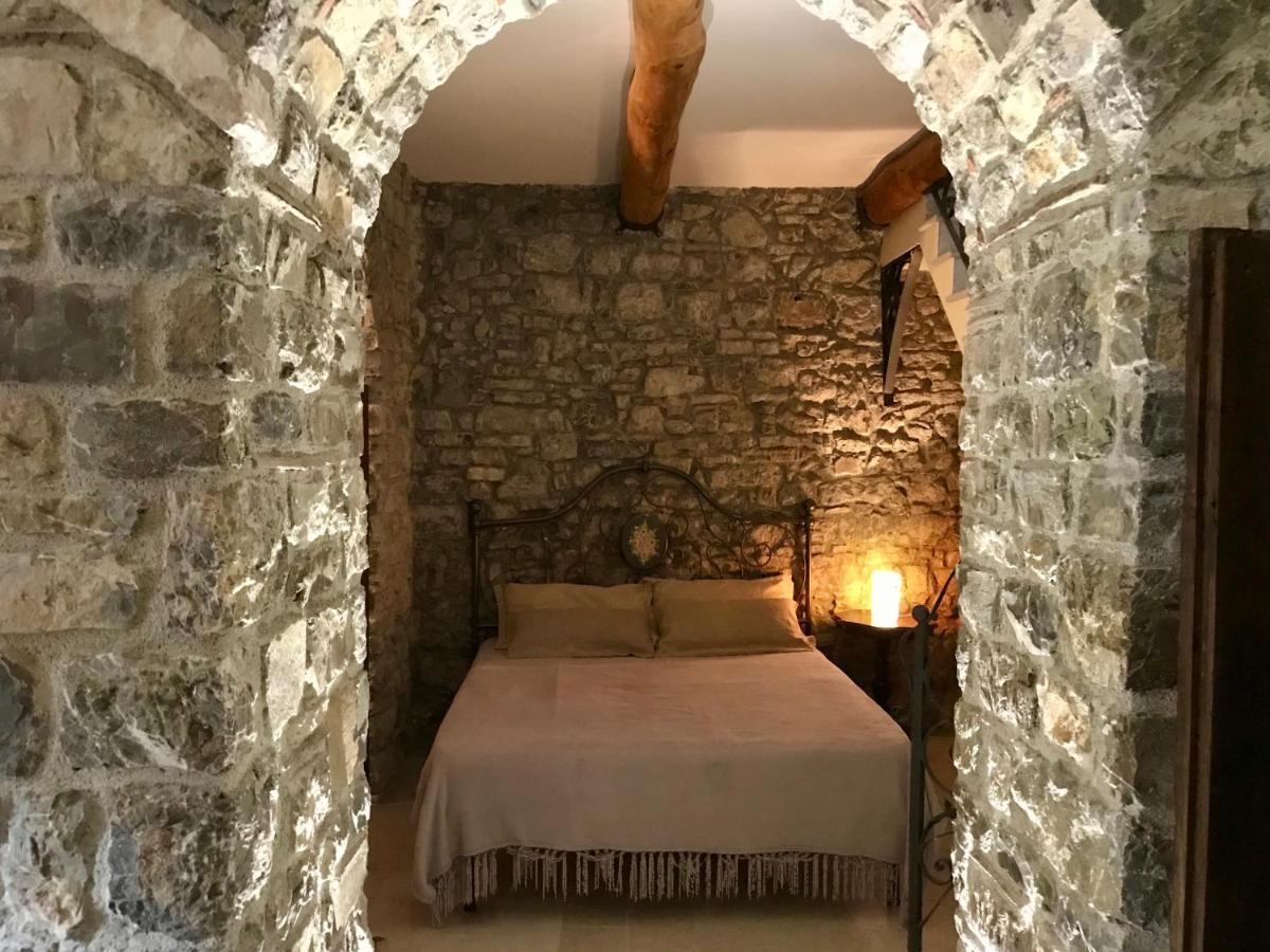 Borgo Manca Suite Sasso di Castalda Εξωτερικό φωτογραφία