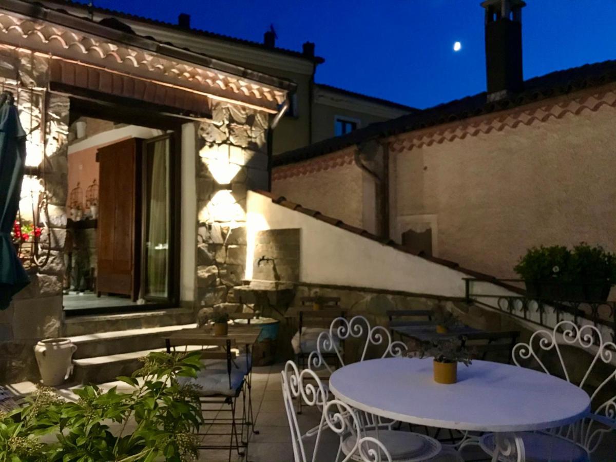 Borgo Manca Suite Sasso di Castalda Εξωτερικό φωτογραφία