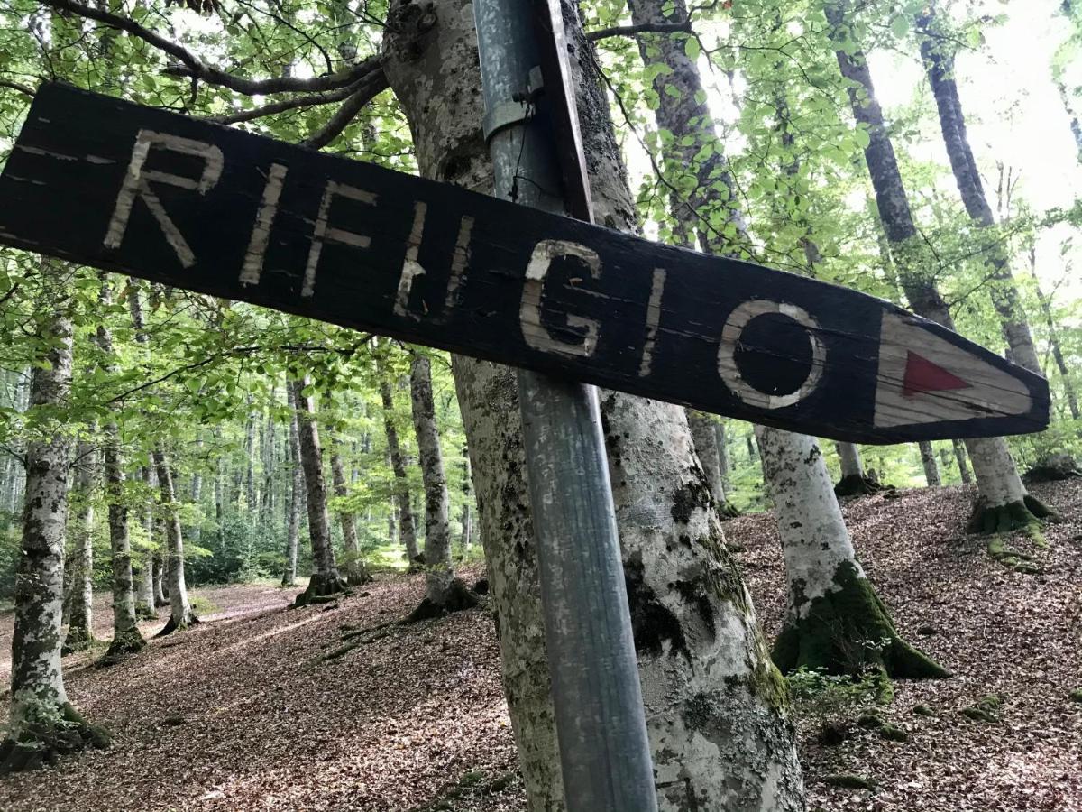Borgo Manca Suite Sasso di Castalda Εξωτερικό φωτογραφία