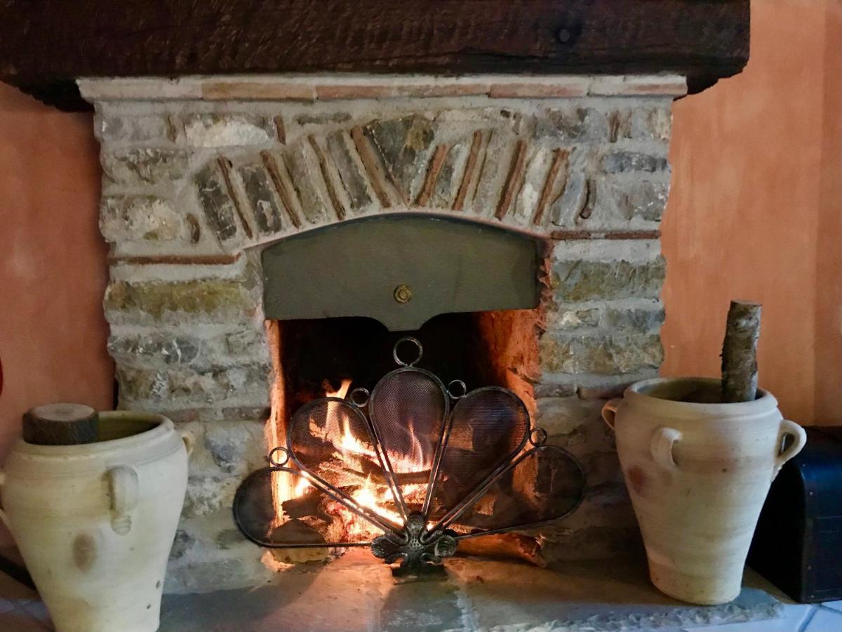 Borgo Manca Suite Sasso di Castalda Εξωτερικό φωτογραφία